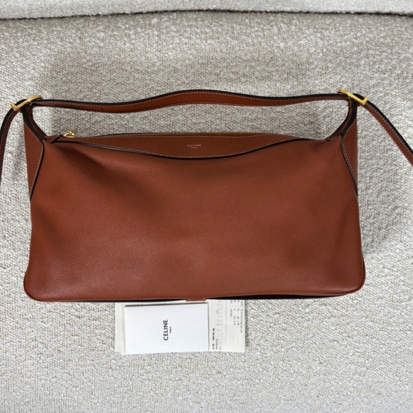 Authentic Celine Medium Romy Tan Supple Calfskin Gold Hardware - Picture 10 of 14